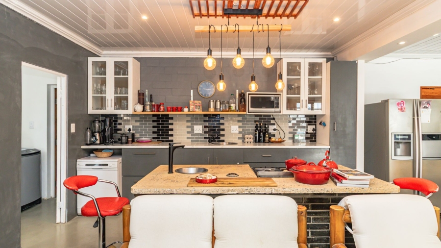 2 Bedroom Property for Sale in Franskraal Western Cape